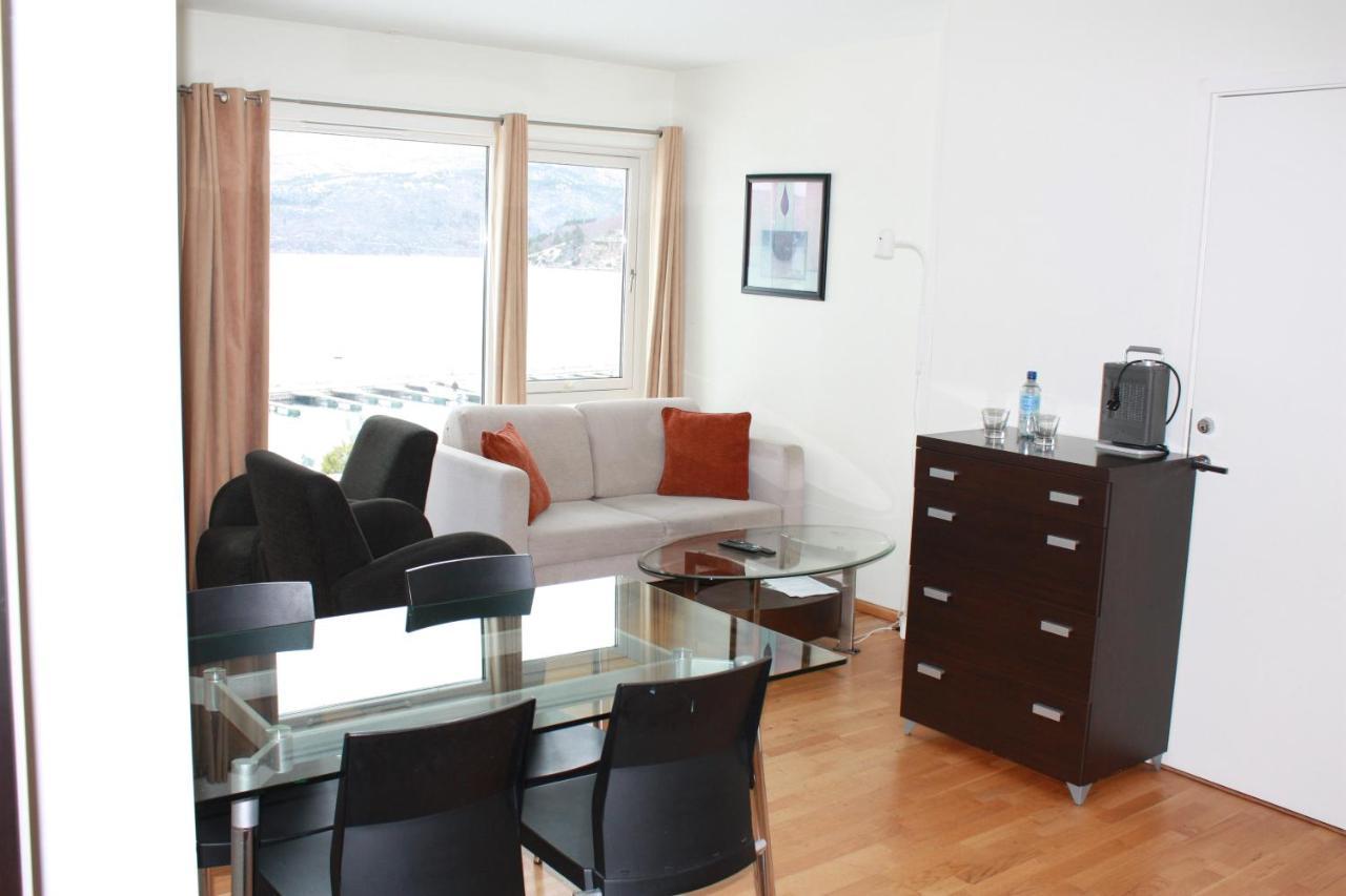 Smaken Av Ryfylke Event As Overnatting, Bygningen Drives Ikke Som Hotell Hjelmeland Екстериор снимка