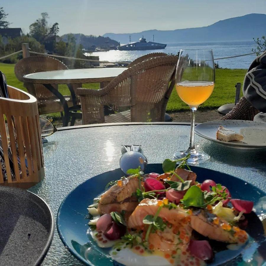 Smaken Av Ryfylke Event As Overnatting, Bygningen Drives Ikke Som Hotell Hjelmeland Екстериор снимка
