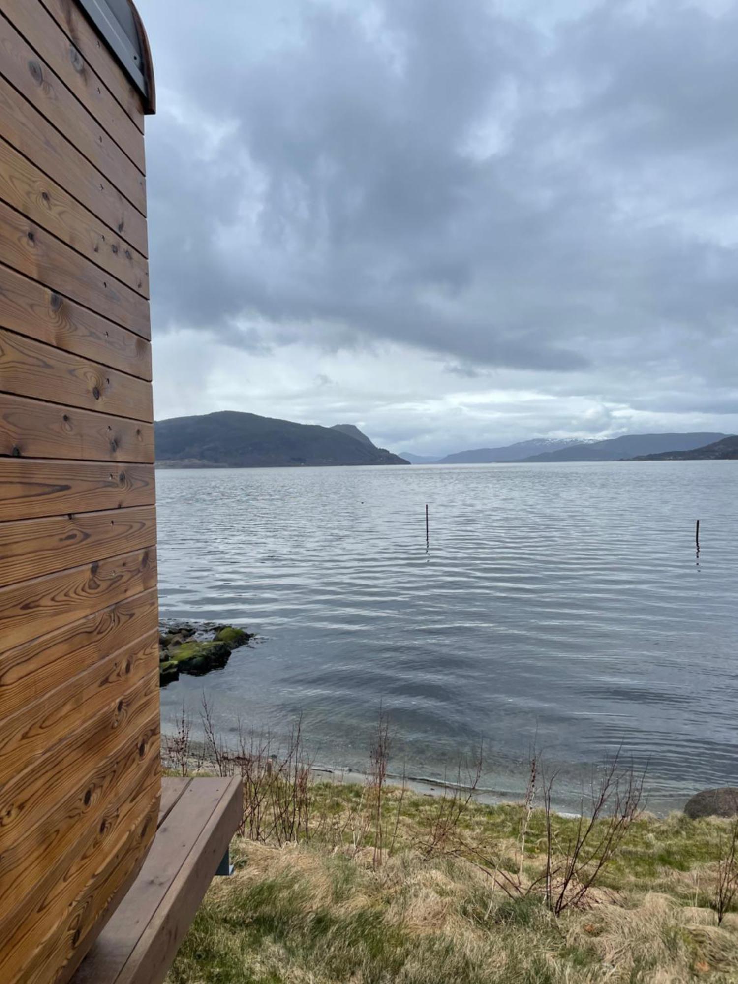 Smaken Av Ryfylke Event As Overnatting, Bygningen Drives Ikke Som Hotell Hjelmeland Екстериор снимка